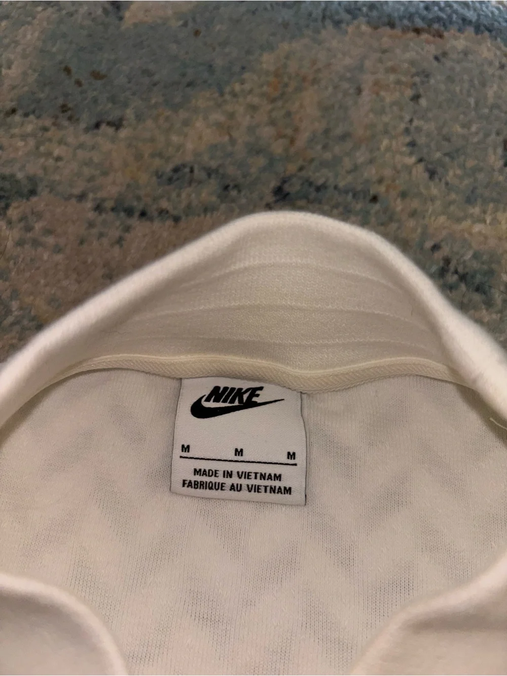 Nike White Textured Short-Sleeve top with Gold Swoosh